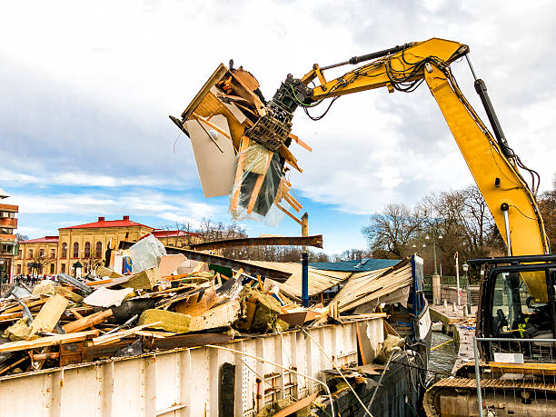 Best Full-Service Junk Removal  in Elmore, OH